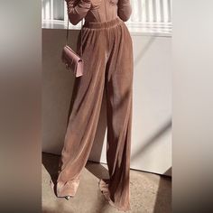 Beautiful New Flowy Pants Brown-Mauve Color High Waisted Non-stretch Beige Party Bottoms, Beige Bottoms For Fall Party, Fall Party Bottoms In Beige, Fall Party Beige Bottoms, Brown High-waisted Pants For Party, Beige Wide-leg Party Pants, Beige Party Trousers, Casual Beige Bottoms For Party, Casual Beige Party Bottoms