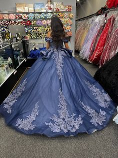 Periwinkle Quince, Corpse Bride Quinceanera, Dark Purple Quince Dresses, Navy Quinceanera Dresses, Dark Purple Quinceanera Dresses, Quinceañera Themes, Navy Blue Quinceanera Dresses, Corps Bride, Quinceanera Blue