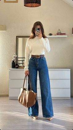 Autumn Outfits For Teachers, Modest Fashion With Pants, Stylish Mom Outfits Winter, Modest Romantic Outfit, Wide Pants Winter Outfit, Fall Christian Outfits, Smart Casual Women Winter Outfits, Winter Outfit Wide Leg Jeans, Romantic Modest Outfit