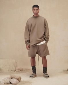 Fear Of God Shorts Outfit Men, Essentials Outfit Men Fear Of God, Essentials Shorts Outfit, Black Mens Clothing Styles, Fear Of God Essentials Outfit, Mens Clothing Styles Formal, Fear Of God Shorts, Mens Wardrobe