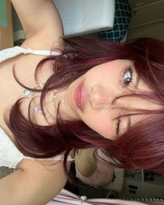 Beabadoobee Hair Color, Pretty People With Piercings, Beabadoobee Hairstyles, Hot Haircuts Women, Dark Red Asian Hair, Pretty Girls With Bangs, Red Hair Outfits Aesthetic, Hot Draws Ideas, Hair Reference Photo