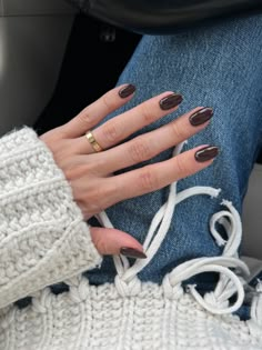 Short Round Dark Nails, Short Almond Nails Dark Colors, Espresso Nails Almond, Dark Chocolate Nails Design, Dark Brown Nail Color, Dark Nail Colours, Walnut Brown Nails, Dark Chocolate Brown Nails, Dark Brown Nails Short