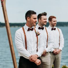 Groom Suit With Suspenders, Rustic Wedding Groom Attire Jeans, Summer Wedding Party Attire, Brown Suspenders Wedding, Groomsmen Attire Suspenders, Groom Attire Rustic, Casual Groomsmen Attire, Country Wedding Groomsmen, Suspenders Groomsmen