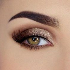 Eye Makeup Glitter, Hazel Eye Makeup, Wedding Eye Makeup, Makeup For Hazel Eyes, Wedding Day Makeup, Braut Make-up, Eye Makeup Designs, Makeup Eye Looks, Gold Eyes