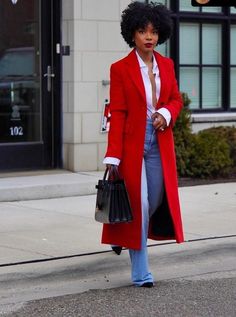 Red Coat Outfit, Winter Fashion Outfits Casual, Stylish Work Attire, Effortlessly Chic Outfits, Styling Inspiration, Classy Work Outfits, Looks Black, Stylish Work Outfits