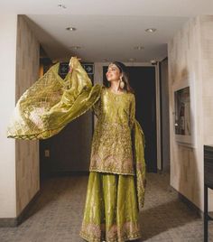 Party Wear Suits, Floral Dresses With Sleeves, Knee Length Lace Dress, Suits Punjabi