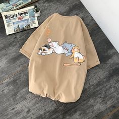 cat clothes for human in apricot color Cat Tee Shirts, White And Black Cat, Cartoon Clothing, Knitted Cat, Cat Hoodie, Harajuku Streetwear, Linen Style, Streetwear Tshirt, Cat T