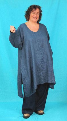 Astrid Tunic in 100% linen that is perfect for plus size women. Made in USA. Peaches is an online store featuring natural fibers, sizes 1x - 10x. Petite, tall, have a larger belly? We make to order Lagenlook clothing . Our casual plus size lagenlook outfits are comfortable and have style. A quality plus size fashion closet includes cotton and linen outfits. Pants, dresses, skirts, shirts, jackets, we have all. Plus size lagenlook apparel USA. Shown with Denim Anneka Pant Casual Plus Size Outfits, Frayed Fabric, Linen Outfits, Lagenlook Clothing, Natural Fiber Clothing, Lagenlook Style, Fashion Closet, Over 50 Womens Fashion, Plus Size Fashion For Women