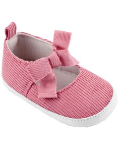 These shoes are perfect for baby's growing feet. Sewing Template, Twins 1st Birthdays, Baby Bow, Shoes Pink, Baby Sneakers, Carters Baby, Bow Sneakers