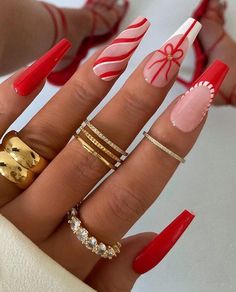 December Nails, Cute Christmas Nails, Christmas Nails Easy, Christmas Nails Acrylic, Nails For Kids, Xmas Nails, Christmas Nail Designs, Coffin Nails Designs