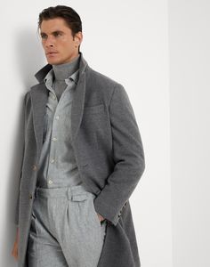 Water-resistant lightweight cashmere overcoat The excellence of Brunello Cucinelli materials elevates the essential style of this lightweight pure cashmere overcoat. Dyed in season’s colors, the fabric combines a cozy and lightweight texture with a smooth, ultra soft hand. Classic details like the lapel and the flap pockets complete this garment, which offers a regular and comfortable fit. Coat For Man, Blazers For Men Casual, Eyewear Womens, Boutique Online, Cashmere Coat, Blazers For Men, Shirt Skirt, Blazer Dress, Event Dresses