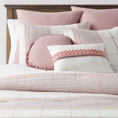 8pc Queen Stripe Boho Comforter Set Mauve - Threshold™ Pink Bed Comforter Sets, Pink Western Bedding, Girl Bedding Ideas, Mauve Comforter, Pink Boho Bedroom, Mauve Bedding, Mauve Bedroom, Round Decorative Pillows, Boho Bedrooms