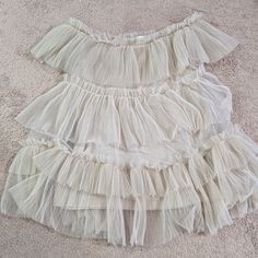 This Is A Brand New Limited Edition Tulle H&M Dress. Bought It A While Ago And Never Got To Wear It. H&m Short Sleeve Dresses With Ruffles, H&m Party Dresses With Ruffles, White Ruffled Dresses By H&m, White Ruffled H&m Dresses, H&m White Ruffled Dresses, H&m Ruffled Dresses For Spring, H&m Ruffled Dress For Brunch, H&m Summer Dresses With Ruffles, H&m White Mini Dress For Party