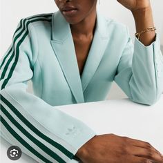 Worn Only Twice! Ivy Park Adidas, Green Park, Ivy Park, Suit Jackets, Blazer Suit, Ivy, Suit Jacket, Jackets For Women, Jackets & Coats