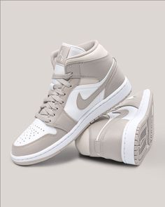 AIR JORDAN MENS RETRO 1 MID AJ1 LINEN WHITE GREY 554724-082 We ship out orders Fast! 100% Authenticated&Verified before you received them! All Sales are final. No return or exchange. Before make a order, please make sure the size and address is all correct!!! If have size question please check for the item picture or send us a message before making order! Thank you for choosing us. Custom Air Jordan 1, Beige Sneakers, Dr Shoes, Nike Shoes Girls, Nike Fashion Shoes, Preppy Shoes, Jordan Shoes Retro, All Nike Shoes, Cute Nike Shoes