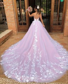 Prom Dresses Long White, Illusion Bridal Gown, Lavender Wedding Dress, Lace Long Prom Dress, Wedding Dress Necklace, Floral Wedding Gown, Colored Wedding Dress, Lace Ball Gowns, Lace Wedding Dress Vintage