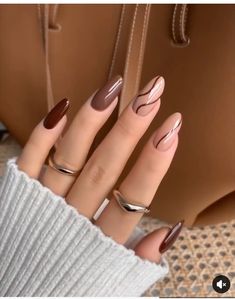 Simple Fall Nails, Fall Nail Trends, Simple Nail Designs, Minimalist Nails, Fabulous Nails, Fall Nail Designs, Chrome Nails