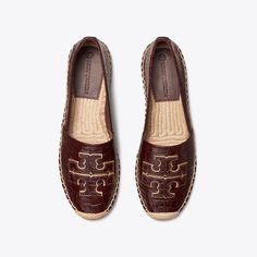 Our warm-weather shoe transitions into fall. Now in croc-embossed leather, the Ines Espadrille features a raised Double T edged in metallic leather. Designer Espadrilles, Tory Burch Espadrilles, Tory Burch Flats, New Fragrances, Footwear Design Women, Wallet Accessories, Handbag Shoes, Metallic Leather, New Handbags