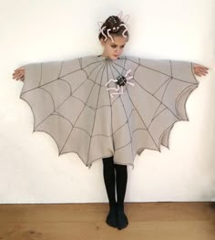 Diy Kostum, Halloween Kostüm Diy, Costume Halloween Diy, Halloween Diy Costume, Halloween Costumes Diy, Halloween Infantil, Clever Halloween Costumes, Diy Costumes Kids, Diy Kostüm