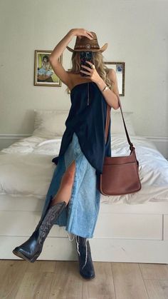 Traje Cowgirl, Mia 3, Cowgirl Outfits, Fashion Fits, Country Outfits, Western Outfits, Fashion Killa, Spring Summer Fashion, Western Fashion