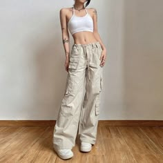 Korean Grunge Fashion, Korean Grunge, Preppy Aesthetic Outfits, Sweatpants Streetwear, Cargo Sweatpants, Cargo Pants Outfit, Harajuku Outfits, Wide Leg Sweatpants, Y2k Clothing