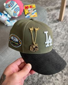 Dodgers Fitted Hat, Hellboy Tattoo, Diy Fashion Trends, Classy Outfits Men