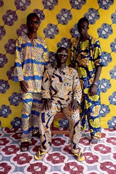 Wedding Suit Styles, Wedding Suits Groomsmen, Band Photography, Contemporary African Art, African Textiles, African Inspired Fashion, Native Style, Kitenge, African Pattern