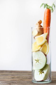 Ginger Shoot! Juice Photography, Ginger Carrots, Apple Juice Recipe, Ginger Shot, Juice Branding, Ginger Juice, Food Photography Tips, Power Foods, Ginger Recipes