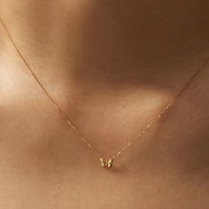 Necklace Aesthetic Butterfly, Delicate Yellow Gold Necklace With Butterfly Charm, Delicate Yellow Gold Butterfly Necklace, Dainty 14k Gold Butterfly Necklace, Dainty 14k Yellow Gold Butterfly Necklace, Dainty Yellow Gold Butterfly Necklace With Clavicle Chain, Elegant Everyday Butterfly Necklace, Elegant Everyday Butterfly Charm Necklace, Delicate Yellow Gold Butterfly Charm Necklace