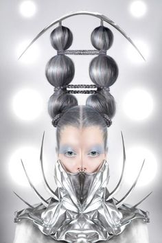 Avant Garde Hair, Weird Fashion, Hair Shows, Avant Garde Fashion, Oblivion, Future Fashion