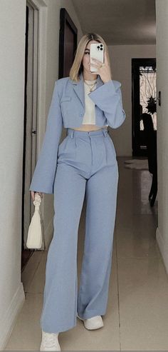 Outfits Juveniles, Outfits Juvenil, Diy Fashion Clothing, Traje Casual, Woman Suit Fashion, Casual Day Outfits, Elegante Casual, Classy Fashion, Classy Work Outfits