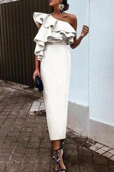 Elegant Bodycon Dress, White Chic, White Bodycon Dress, Satin Prom Dress, 가을 패션, Mid Length Dresses, Evening Dresses Long, Types Of Fashion Styles, Dress First