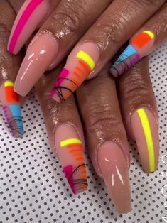 Flashy Nails, Stiletto Nails Designs Summer, Sassy Nails, Ombre Acrylic Nails, Coffin Shape Nails, Almond Nails Designs, Glow Nails, Long Square Acrylic Nails