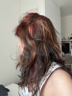 Reverse Calico Hair, Brown Colorful Hair, Foiled Hair Color Highlights, Calico Highlights Hair, Natural Calico Hair