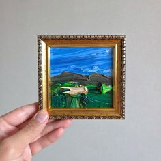 Small square original oil painting in plastic frame, ready to hang. ➡️ Size: 4 x 4 inches (5 x 5 with frame) ➡️ Medium: Oil on cardboard ➡️ Free worldwide shipping with track number. ➡️ Not signed ➡️ Year of creation - 2024 More framed oil paintings: https://www.etsy.com/shop/KondaArtistic?section_id=50327726 Thanks for looking! Alexander Konda ➡️Browse the shop: https://www.etsy.com/shop/KondaArtistic Wall Art Contemporary, Green Field, Square Wall Art, Modern Landscape, Framed Oil Painting, Framed Painting, Art Contemporary, Modern Landscaping, Contemporary Artwork