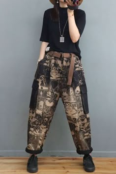 #dadjeans #baggyjeans #tribal #prints Fbi Female Outfits, Flashdance Pants Outfit, Nonbinary Fashion Summer, Nonbinary Fashion Feminine, Kind Boyfriend, Baddie Wardrobe, Black Dad Jeans, Celestial Cottagecore, Alternative Fashion Indie