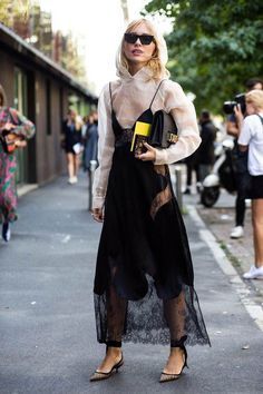 Slip Dress Street Style, Fashion Milan, Street Dress, Outfit Trends, Fashion Weeks, Street Style Inspiration