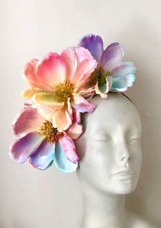 Multi Color Fascinator Magnolia Headband tea Party or Horse - Etsy Floral Fascinators, Feather Mask, Polo Match, Flower Fascinator, Magnolia Blossom, Mask Masquerade, Horse Race, Magnolia Leaves, Garden Party Wedding