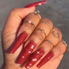 Nails Rouge, Red Glitter Nails, Holidays Nails, Cute Red Nails, Long Red Nails, Prom Nails Red, Red Quince, Red Nails Glitter, Natural Nail Art