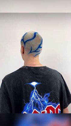 Vibes Drawing, Mens Blue Hair, Buzz Cut For Men, Flame Hair, Short Dyed Hair, Quiz Buzzfeed