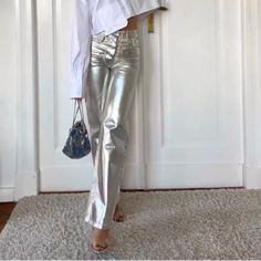 Questions? Leave A Comment Below! Wide Cuff Jeans, Metallic Trousers, White Boyfriend Jeans, Gold Jeans, Metallic Jeans, Gold Outfit, Ankle Length Jeans, Distressed Boyfriend Jeans, Party Clothes