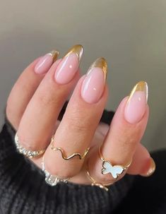 Are you looking for colored French tip nails to put a modern twist on a classic manicure? If so, you’ll love these 40 unique designs for your next nail set, just like this gold manicure in almond shape. Colored French Tip Nails, Gold Manicure, Pretty Nail Colors, Formal Nails, Elegant Nail Designs, Flower Nail Designs, Vibrant Nails