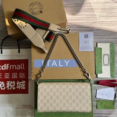 Size: Standard Size  It comes with Dust box, Care manual, Tag, and Paper bag. Ladies Handbags, Branded Packaging, Evening Clutch Bag, Gucci Bags, Grade 1, Luxury Items, Satchel Bags, Gucci Bag, Evening Bags