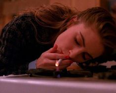 Shelly Twin Peaks, Oldies Aesthetic, Shelly Johnson, Twin Peaks Tv, Soft Grunge Hair, Black Swans