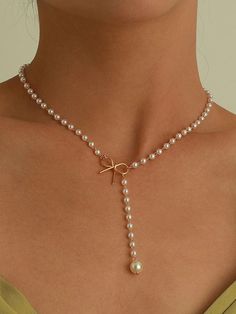 Pearl Chain With Pendant, Classy Accessories, Diy Jewelry Making Tutorials, Neck Pieces Jewelry, Pretty Jewelry Necklaces, Diy Jewelry Display, Diy Jewelry Necklace