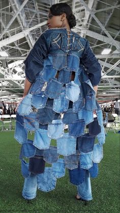 Re Worked Denim, Jean Recycle Ideas Diy Fashion, Recycled Fabric Fashion, Upcycled Jean Jacket, Diy Demin, Jean Jacket Diy Upcycling, Recycled Fashion Upcycling, Recycled Denim Fashion, Diy Jacket Refashion