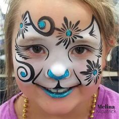 Clown Face Paint, Cool Face Paint, Kitty Face Paint, Animal Face Paintings, Face Painting Tips, Christmas Face Painting, Kids Painting Party, Girl Face Painting, Face Painting Tutorials