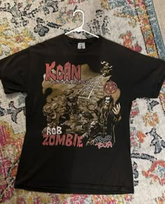 2000s Numetal Fashion, My Metal Outfits, Metal Head Clothes, Metal Band Tees, Rob Zombie T Shirt, Metal Band Shirts, Personalized T Shirt, Zombie T Shirt, Rock Vintage