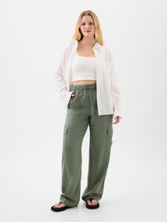 Linen-Blend Wide-Leg Cargo Pull-On Pants | Gap Factory Casual Linen Parachute Pants With Cargo Pockets, Casual Linen Cargo Bottoms, Casual Linen Pants With Multiple Pockets, Linen Cargo Bottoms For Loungewear, Casual Linen Parachute Pants, Casual Linen Cargo Pants, Linen Cargo Pants With Elastic Waistband, Linen Cargo Pants With Elastic Waistband For Loungewear, Linen Cargo Pants With Pockets For Loungewear