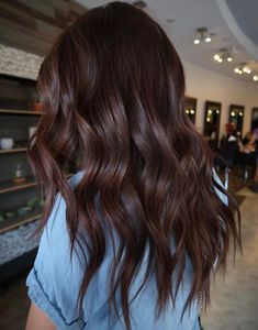 Rich Chocolate Hair Color, Rich Brown Hair, Brown Hair Color Shades, Cherry Hair Colors, Beautiful Brown Hair, Natural Brown Hair, Warm Brown Hair, Cinnamon Hair, Chocolate Brown Hair Color